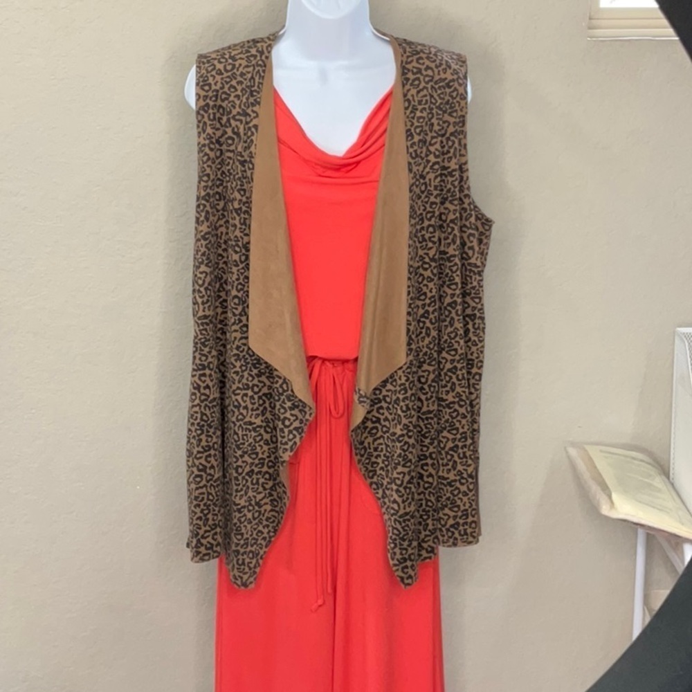 256 - Westbound Brown Cardigan Sweater Animal Print